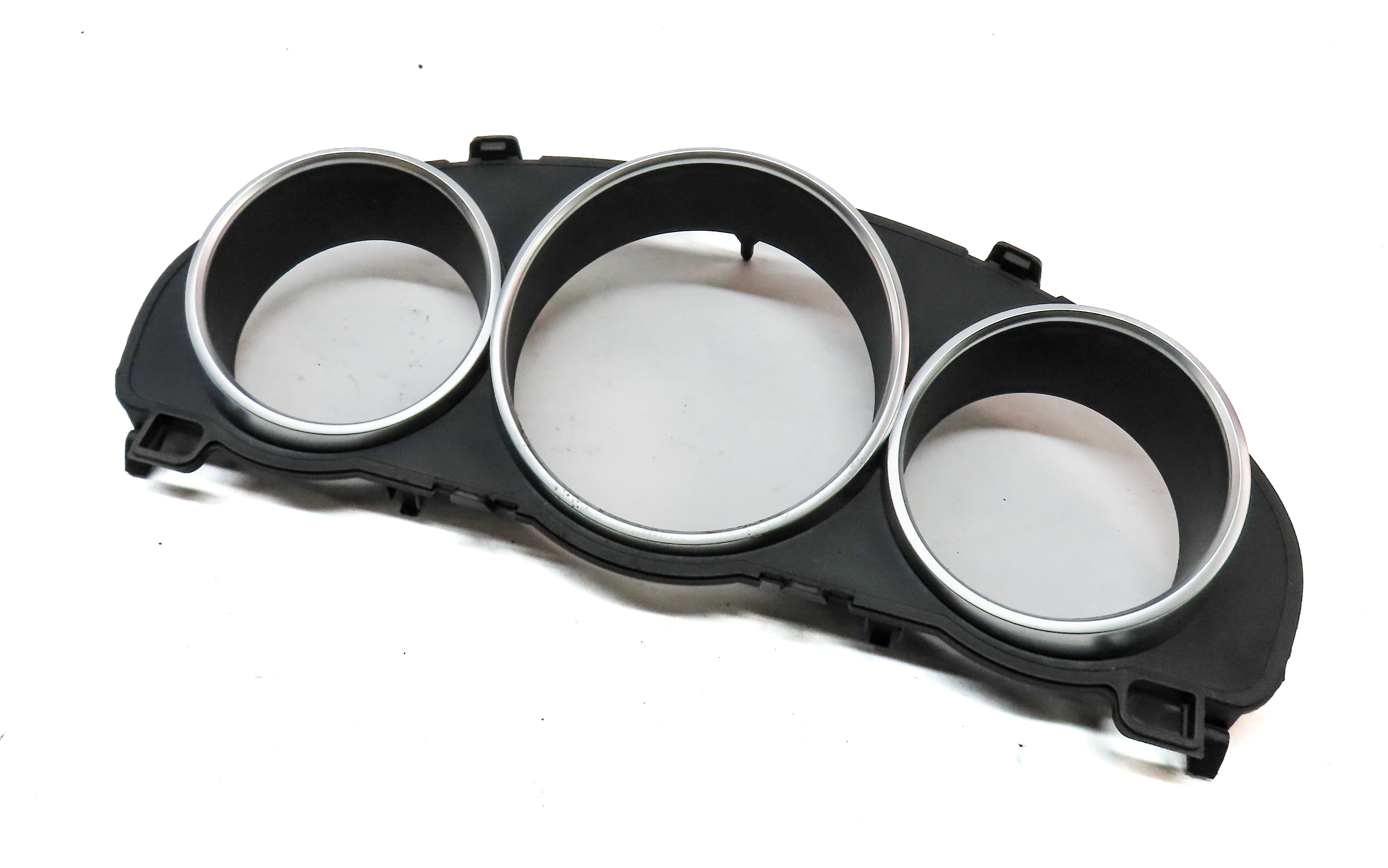 2016 MERCEDES E350 (W212) FRONT LEFT DRIVER DASH SPEEDOMETER CLUSTER BEZEL TRIM — exact item pictured